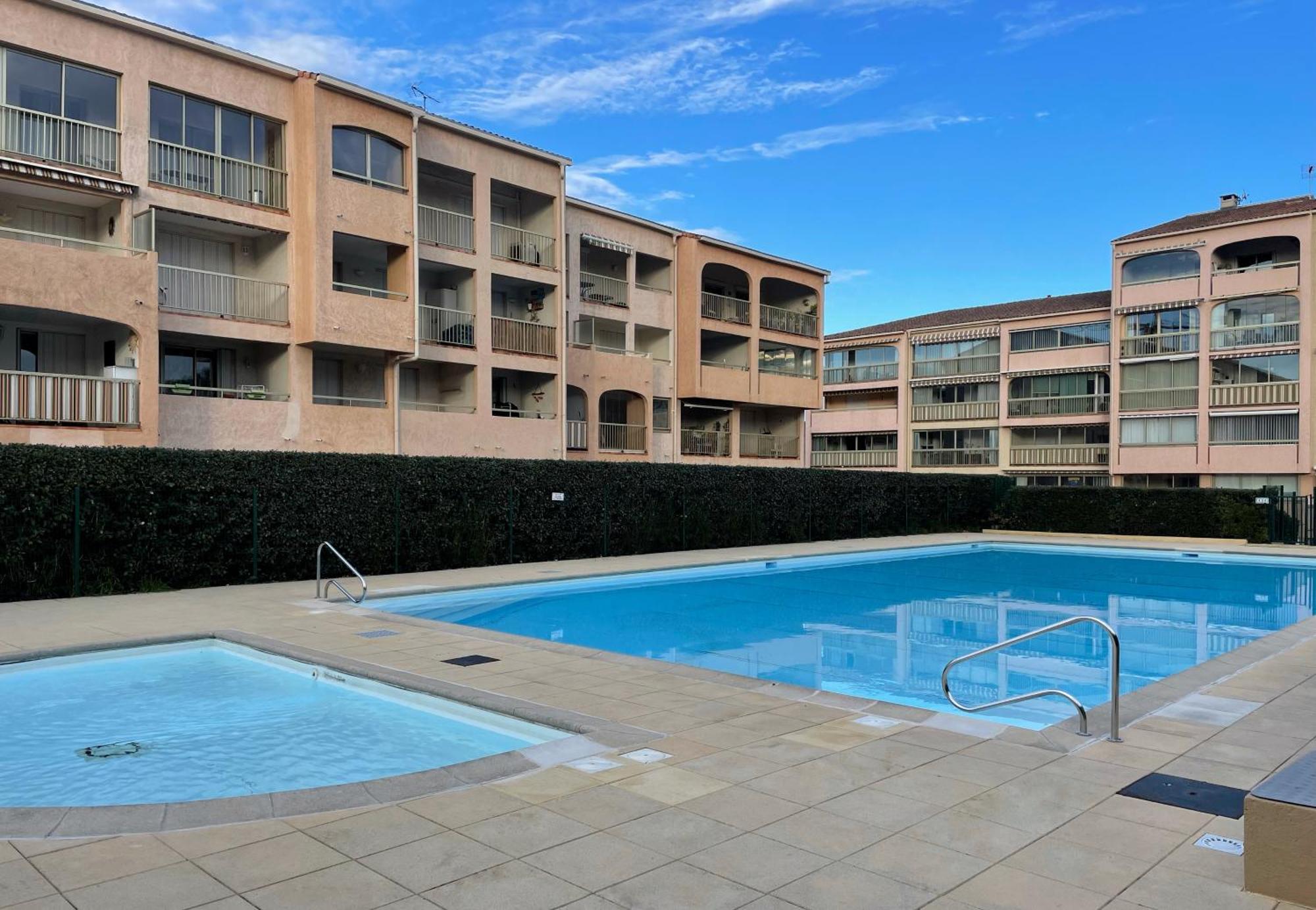 Duplex Bim Apartment Sainte-Maxime Ngoại thất bức ảnh
